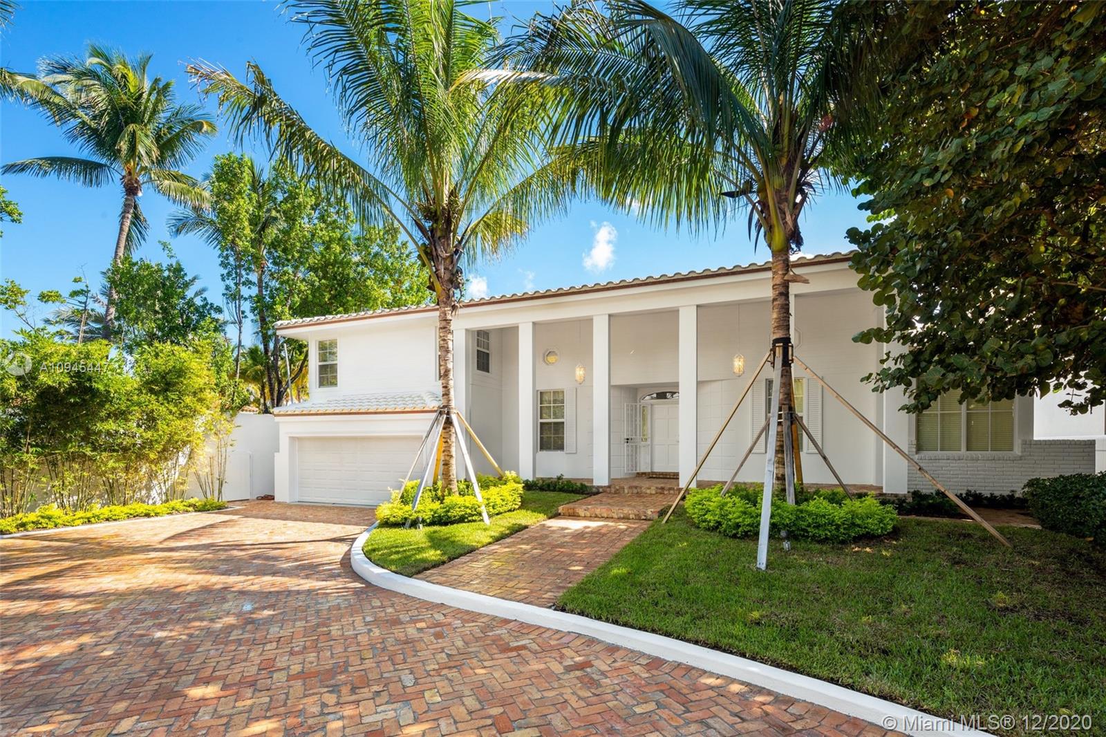 GOLDEN BEACH - Residential