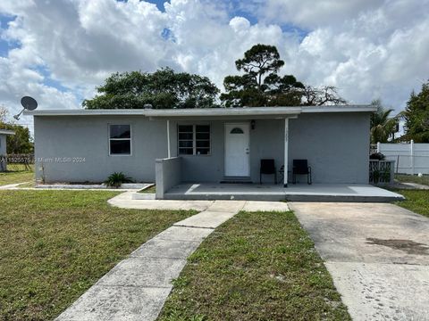 Single Family Residence in Fort Lauderdale FL 1209 19th Ave.jpg