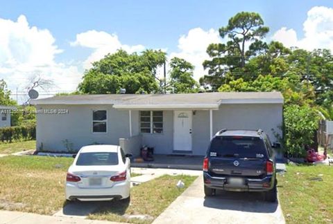1209 NW 19th Ave, Fort Lauderdale, FL 33311 - MLS#: A11525575