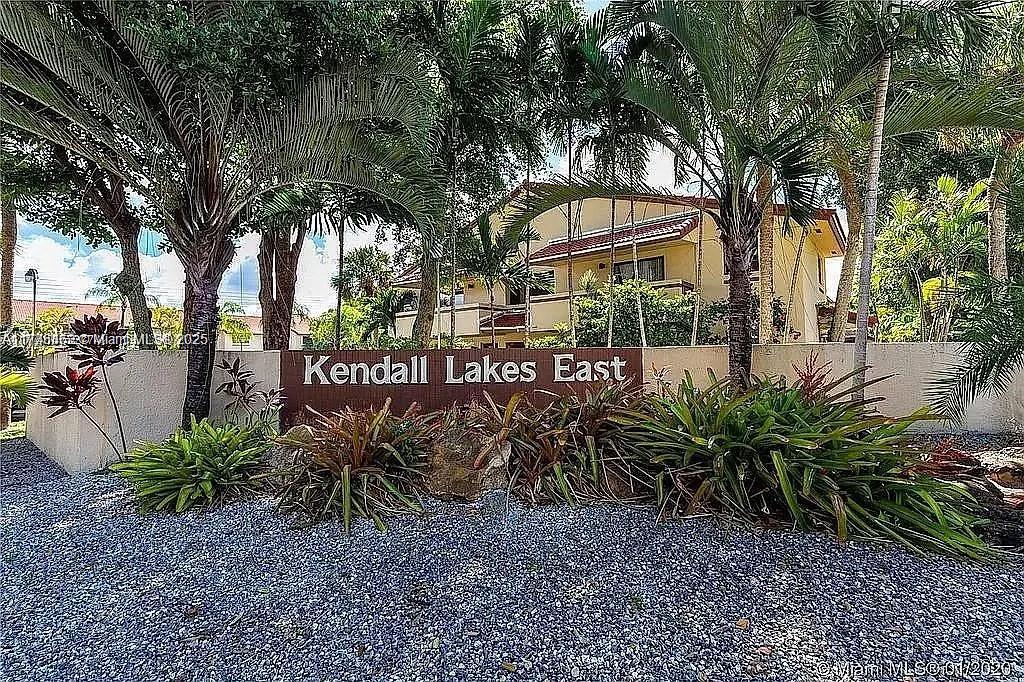 Property for Sale at 6375 Sw 136th Ct 102I, Miami, Broward County, Florida - Bedrooms: 2 
Bathrooms: 2  - $285,000