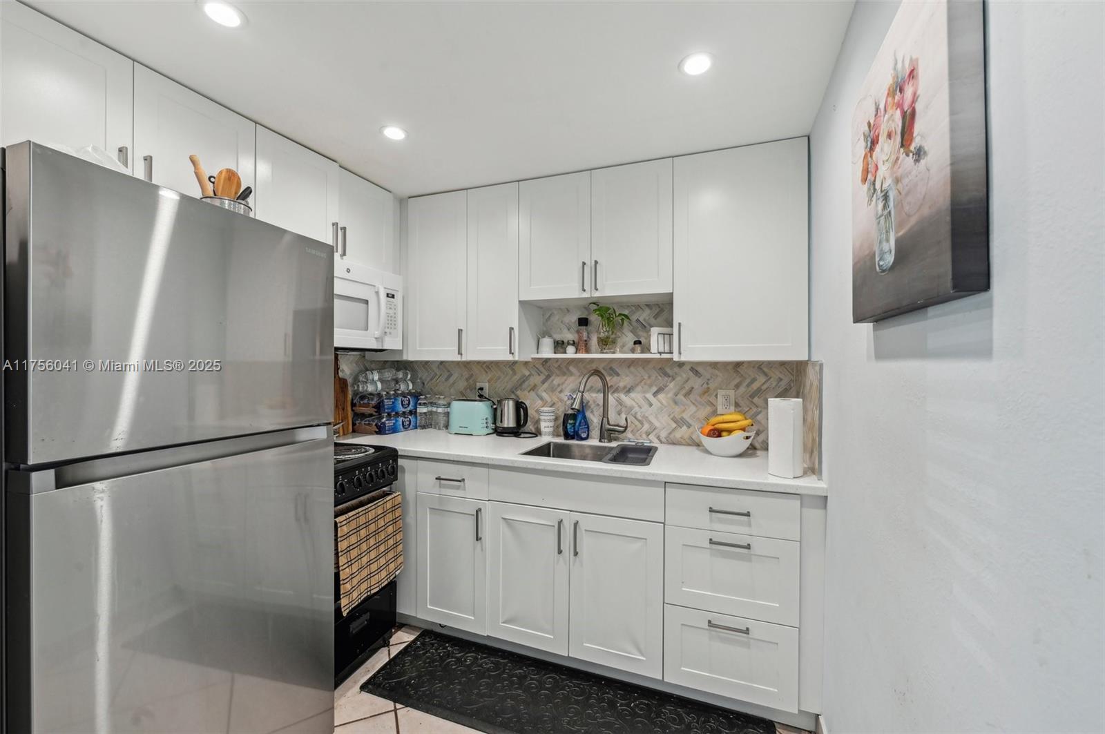 ATLANTIC APT CO-OP - Residential