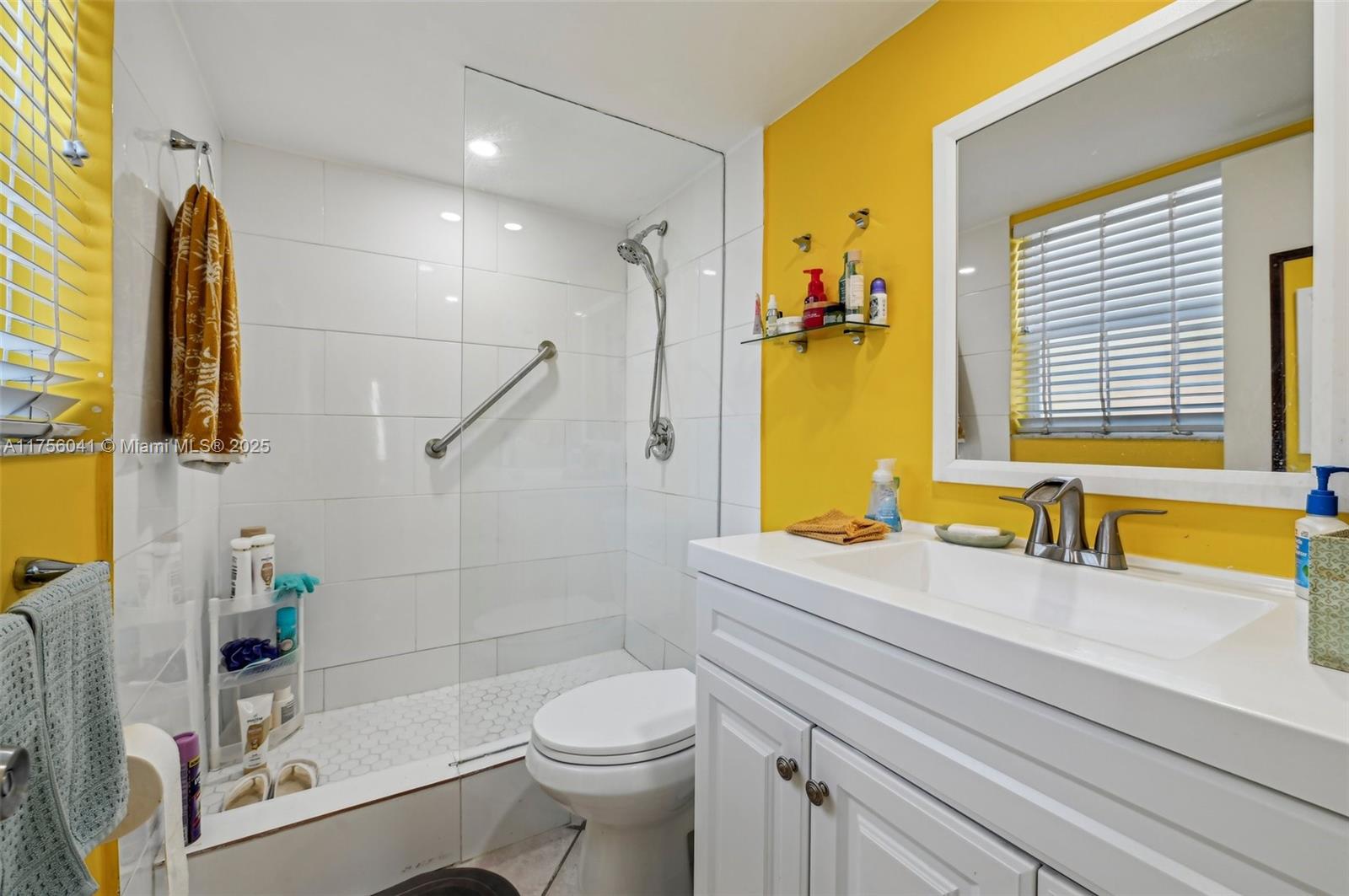 ATLANTIC APT CO-OP - Residential