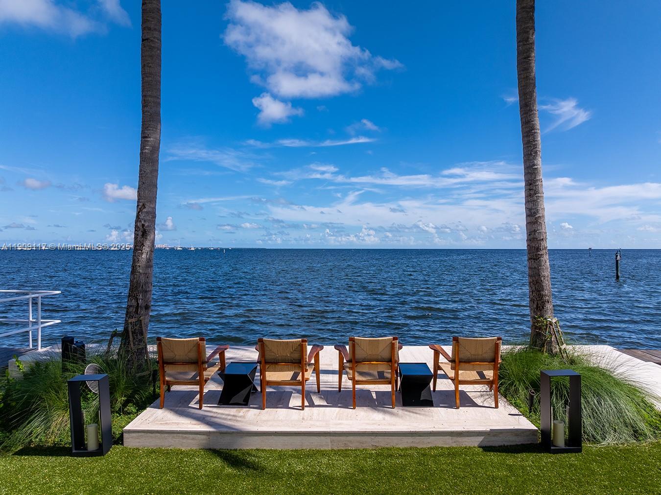 BANYAN RIDGE CONDO - Residential