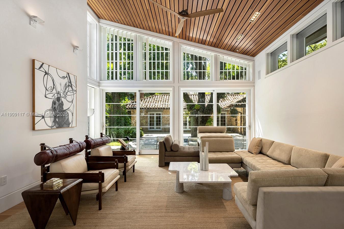 BANYAN RIDGE CONDO - Residential