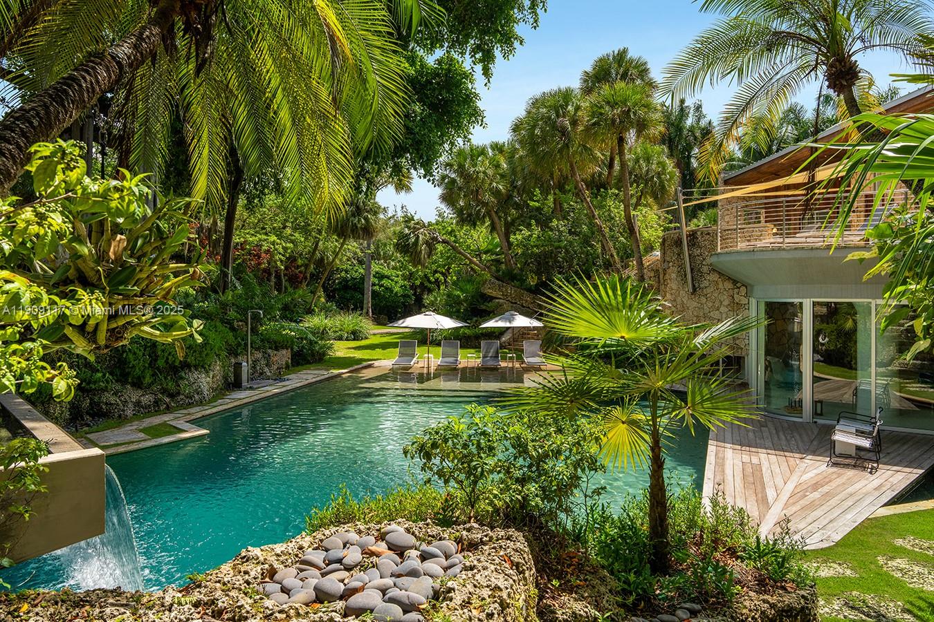 BANYAN RIDGE CONDO - Residential