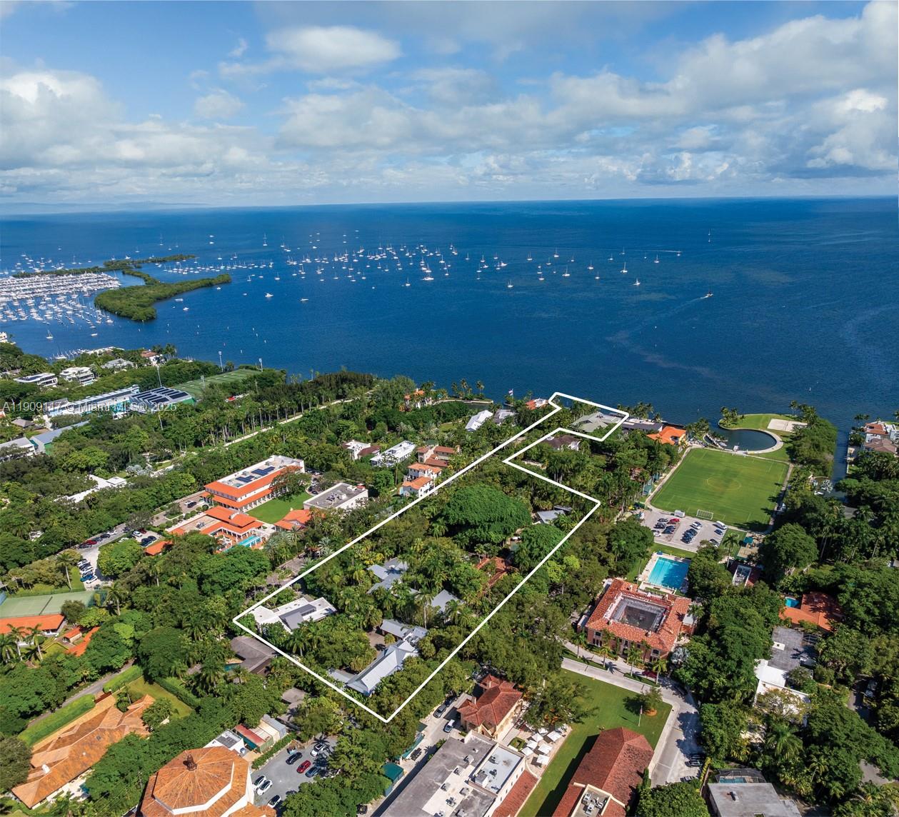 BANYAN RIDGE CONDO - Residential