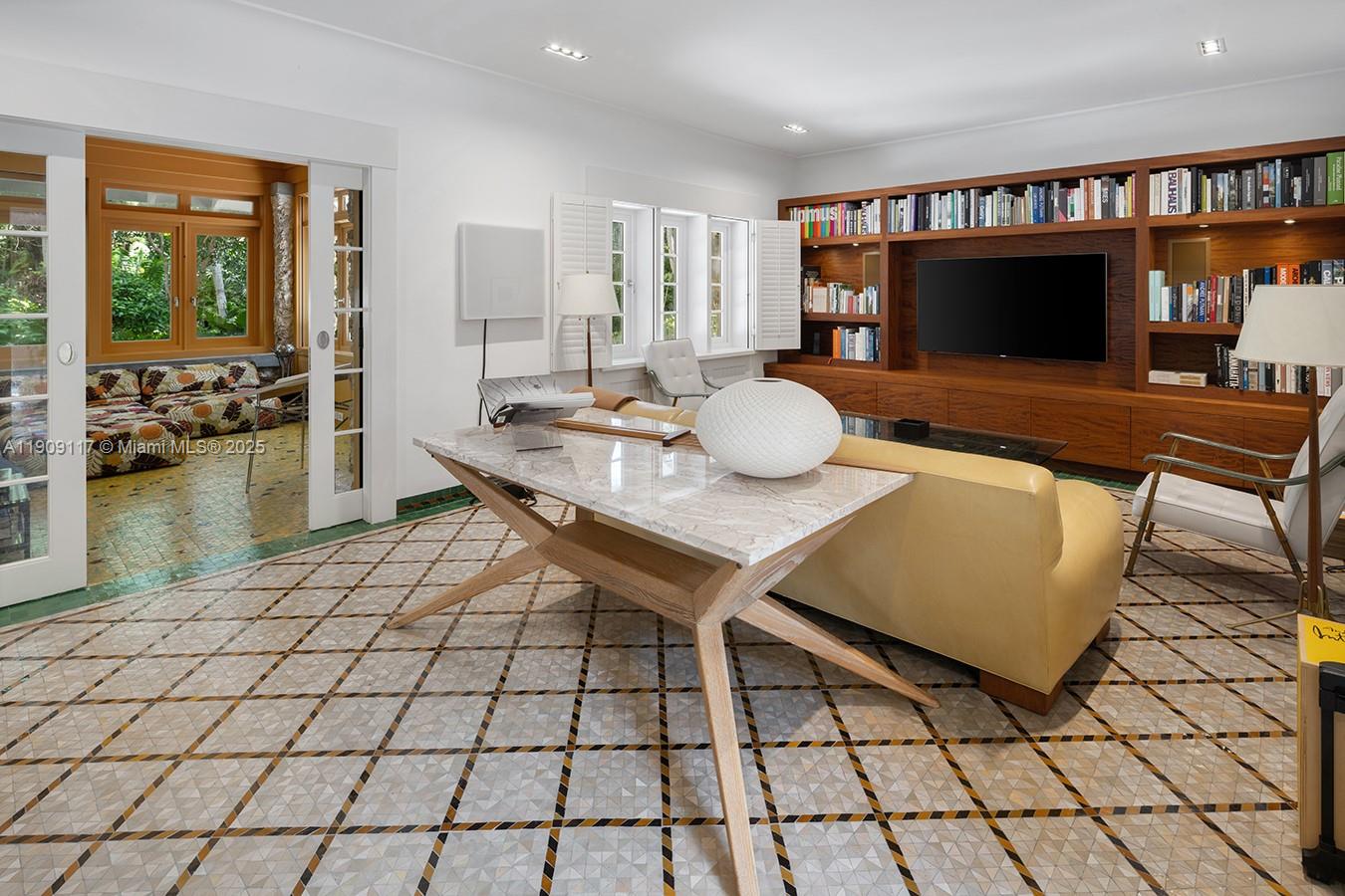 BANYAN RIDGE CONDO - Residential