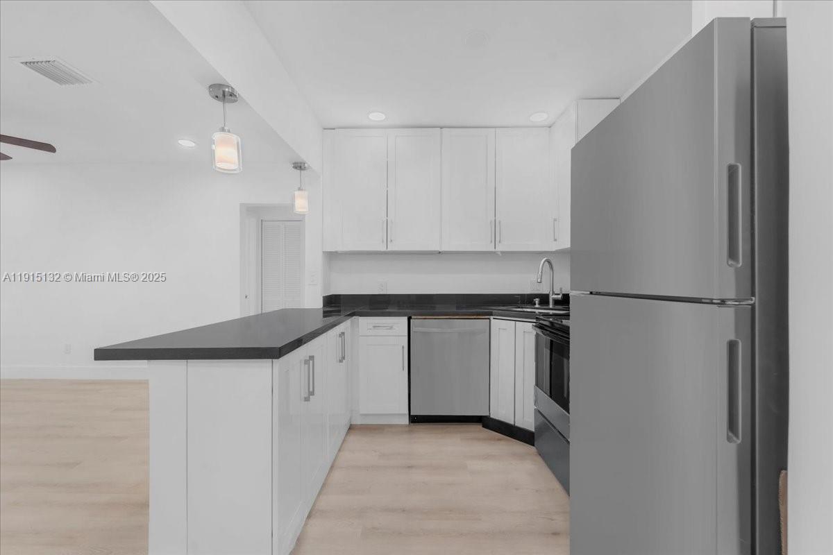 HILLS TRAIL GROVE - Residential