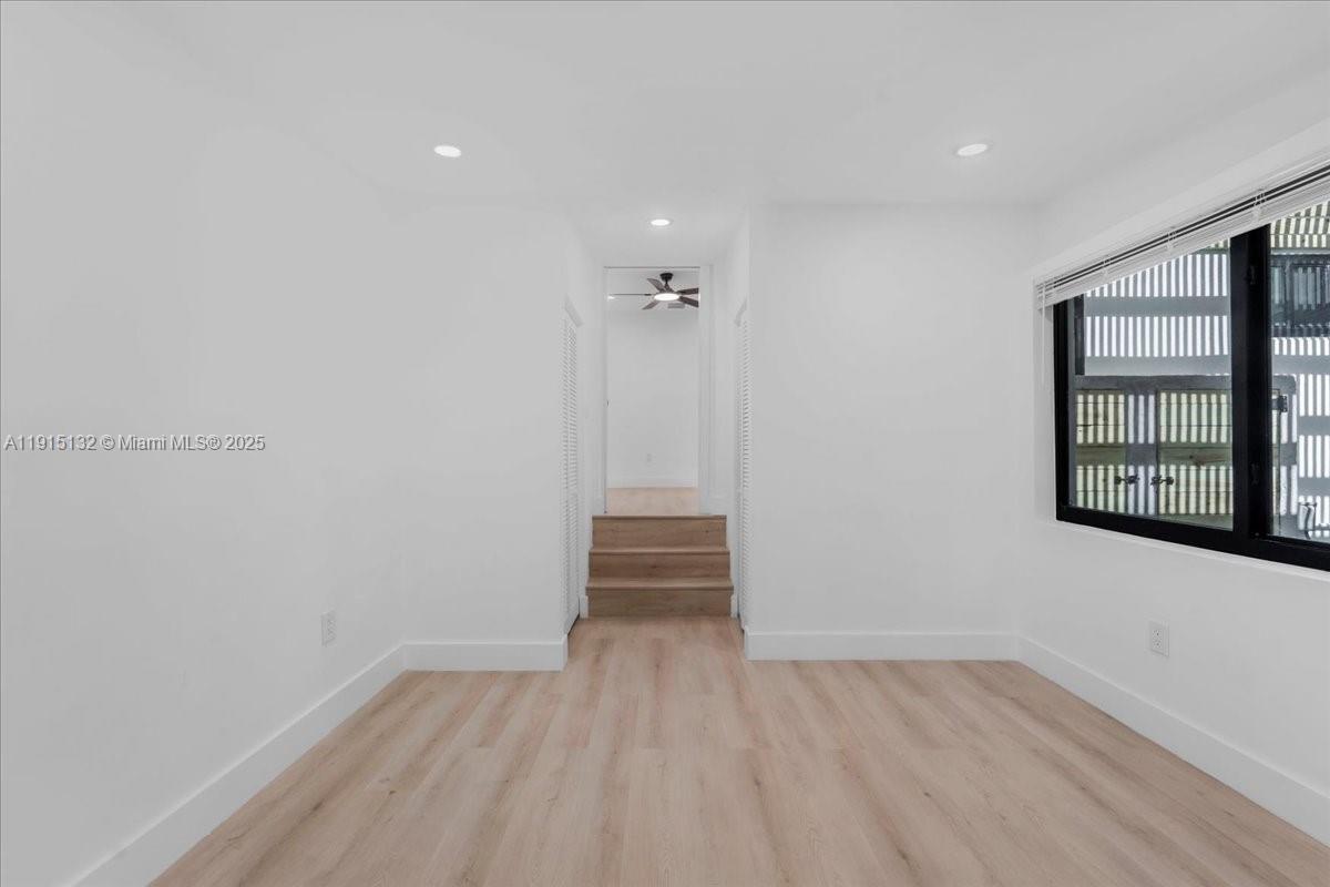 HILLS TRAIL GROVE - Residential