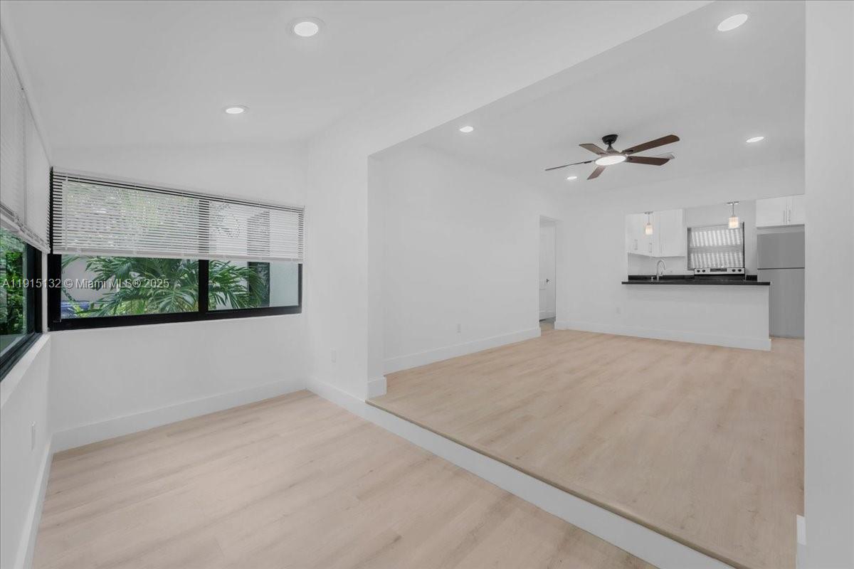 HILLS TRAIL GROVE - Residential