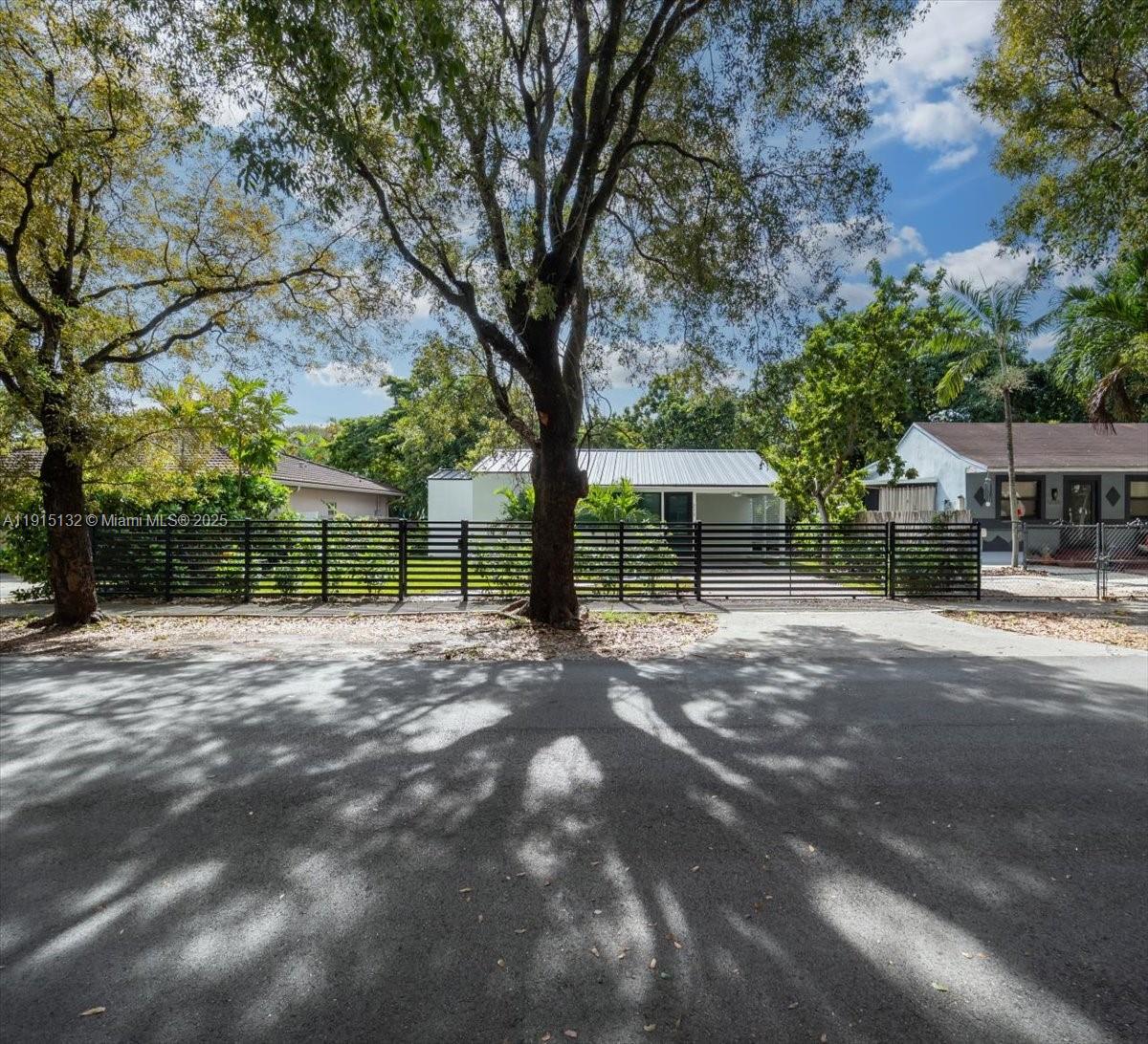 HILLS TRAIL GROVE - Residential