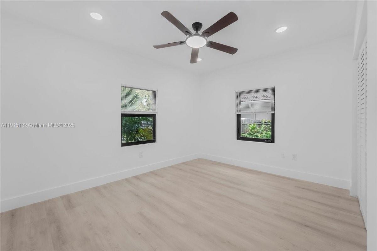 HILLS TRAIL GROVE - Residential