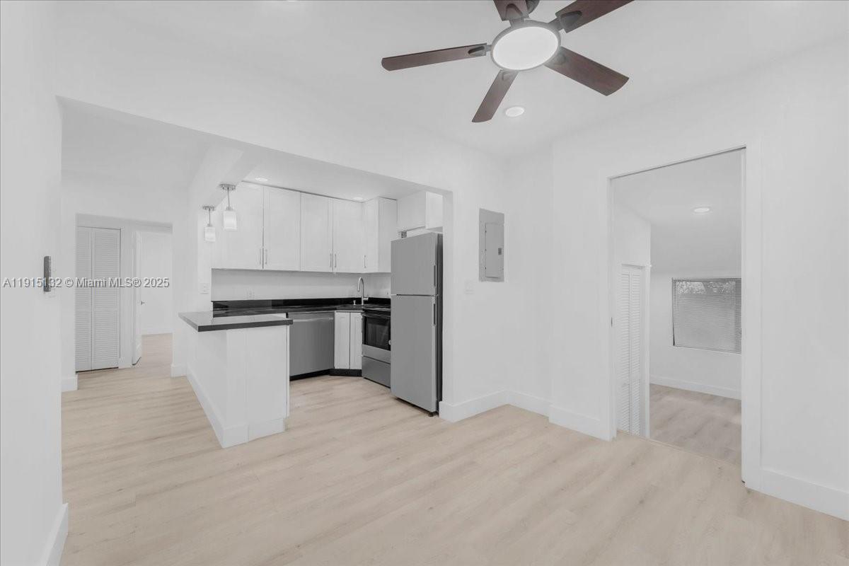 HILLS TRAIL GROVE - Residential