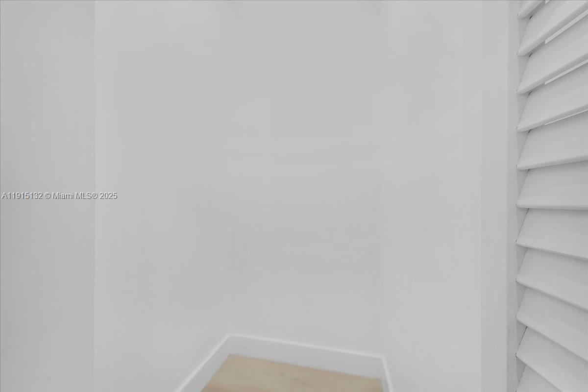 HILLS TRAIL GROVE - Residential