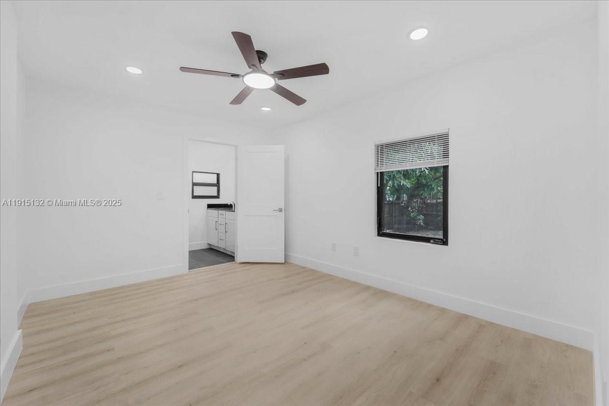 HILLS TRAIL GROVE - Residential