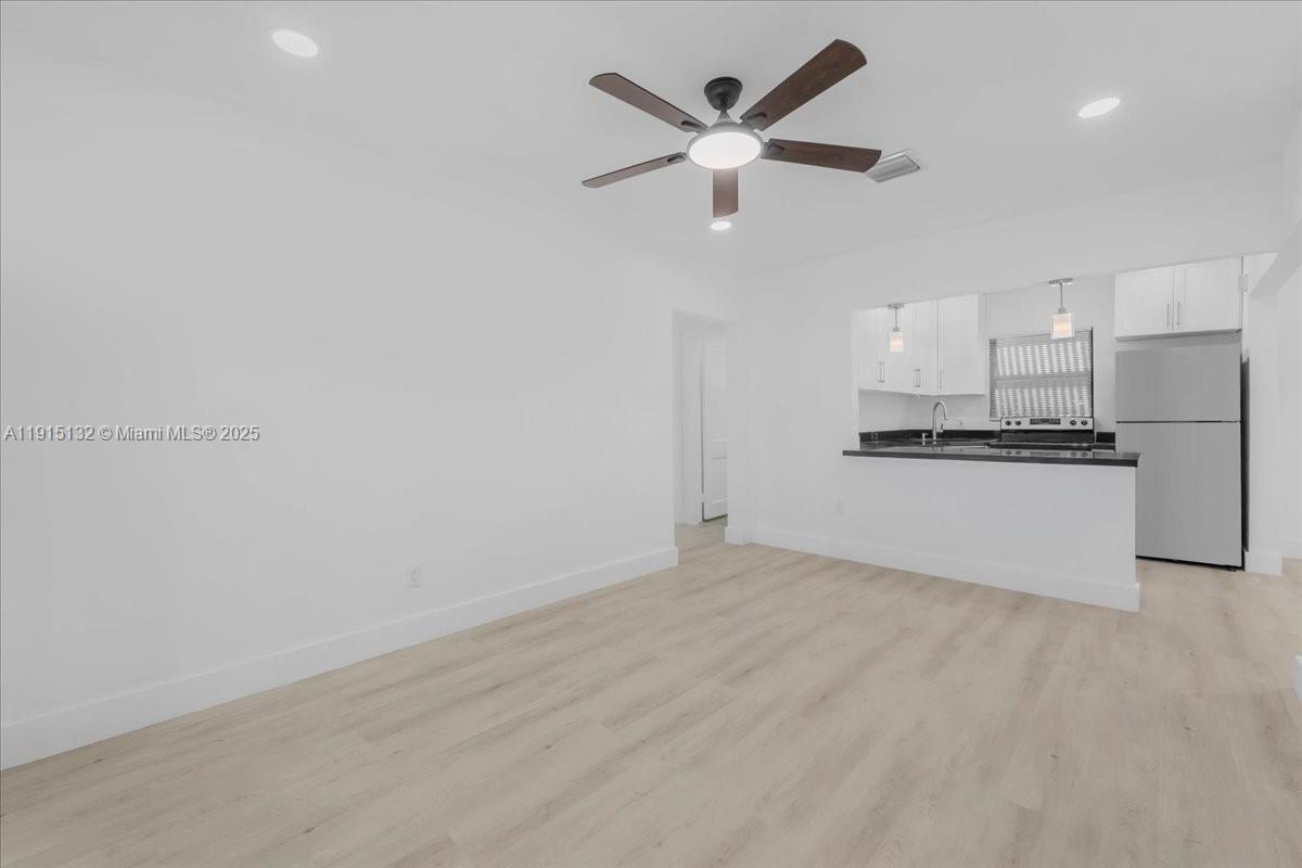 HILLS TRAIL GROVE - Residential