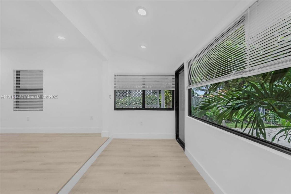 HILLS TRAIL GROVE - Residential