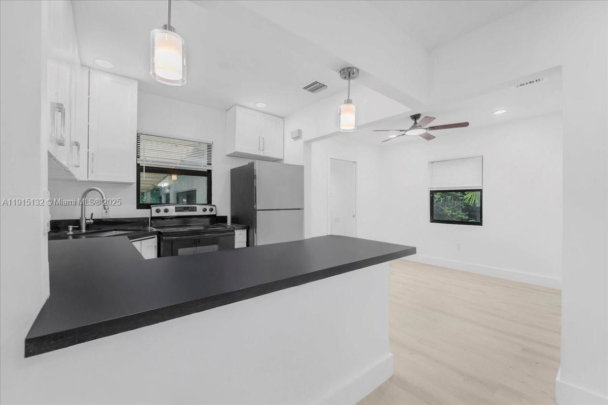 HILLS TRAIL GROVE - Residential