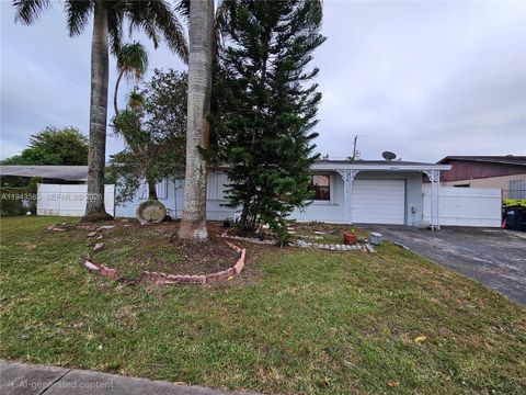 9940 SW 162nd St Miami FL 33157