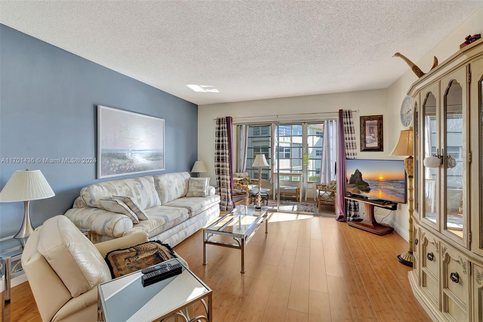 4800 NW 35th St 502