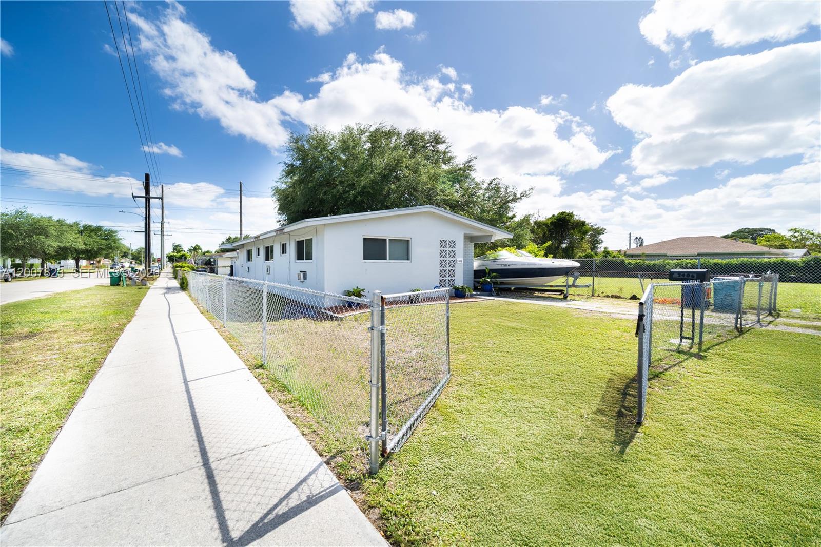 ELIZABETH PARK - Residential Income