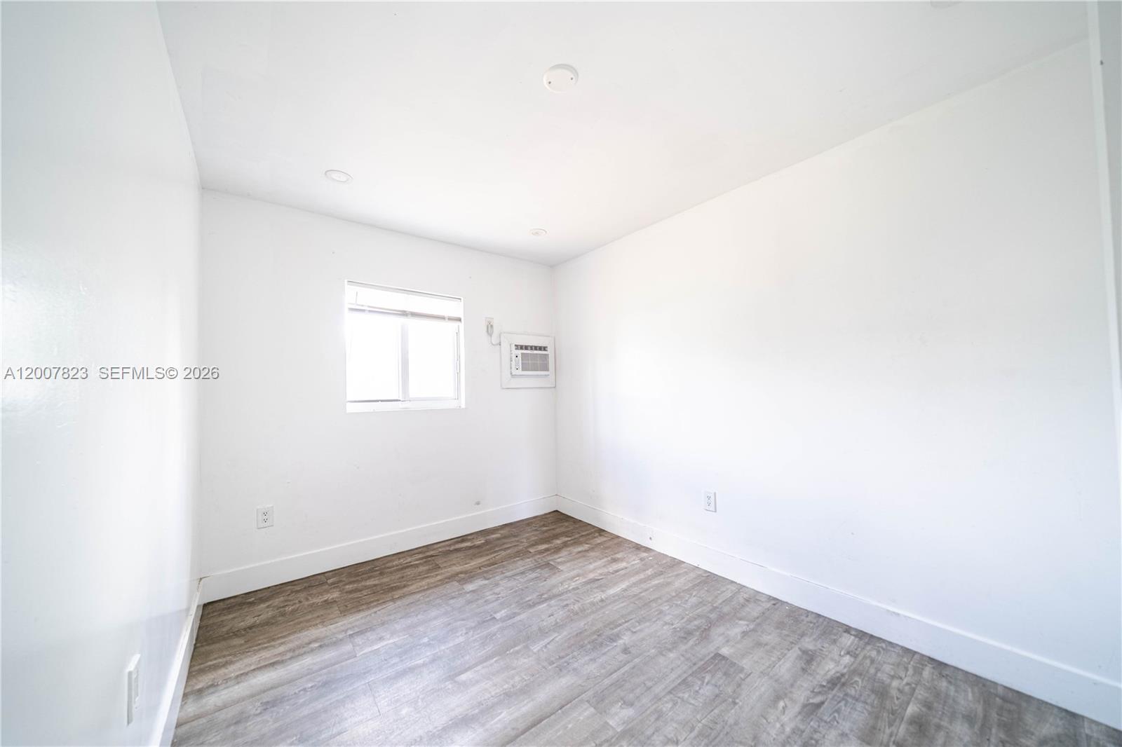 ELIZABETH PARK - Residential Income