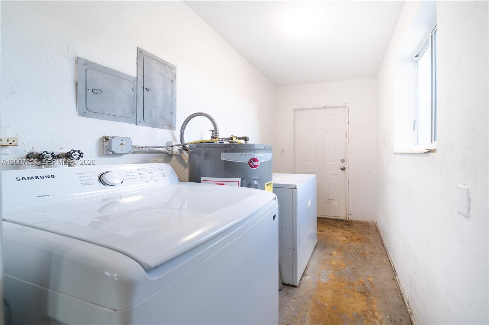 ELIZABETH PARK - Residential Income