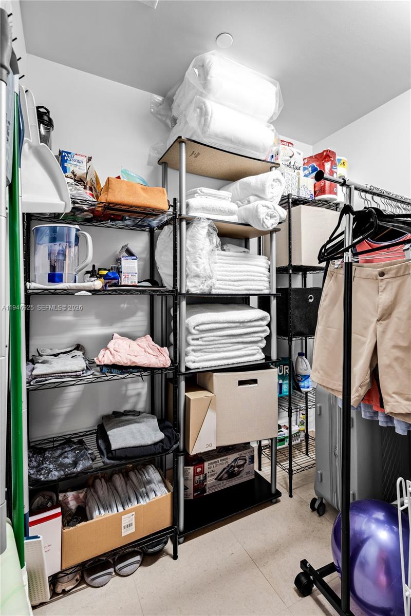 CENTRAL CARILLON BEACH CO - Residential