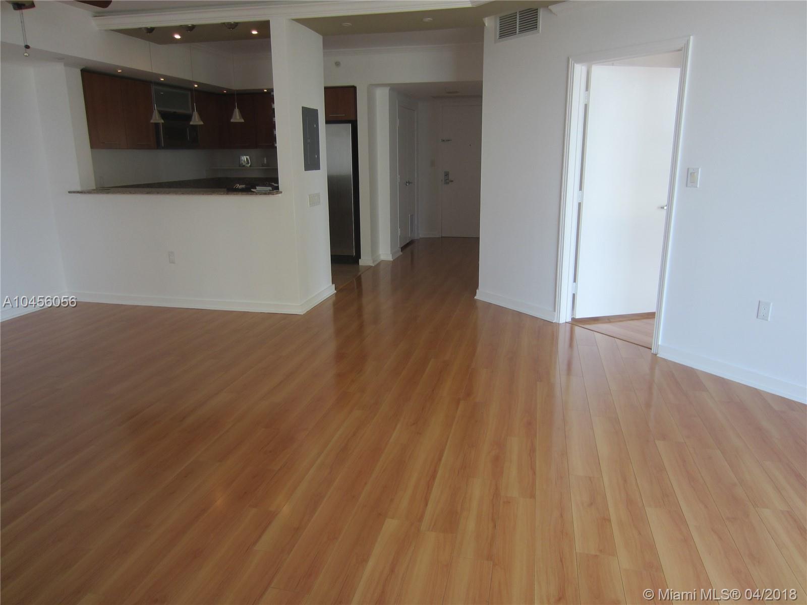 METROPOLIS II AT DADELAND - Residential Lease