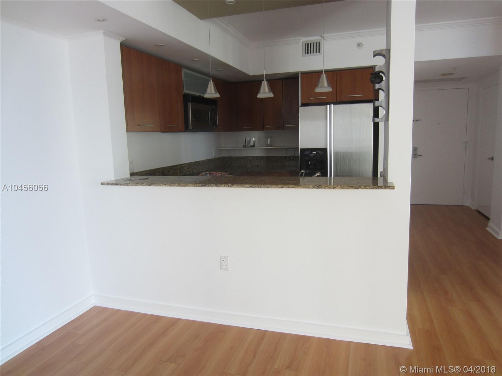 METROPOLIS II AT DADELAND - Residential Lease