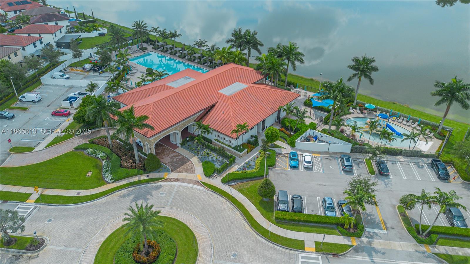 AQUABELLA SECTION TWO - Residential