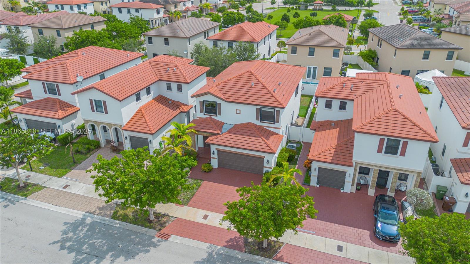 AQUABELLA SECTION TWO - Residential