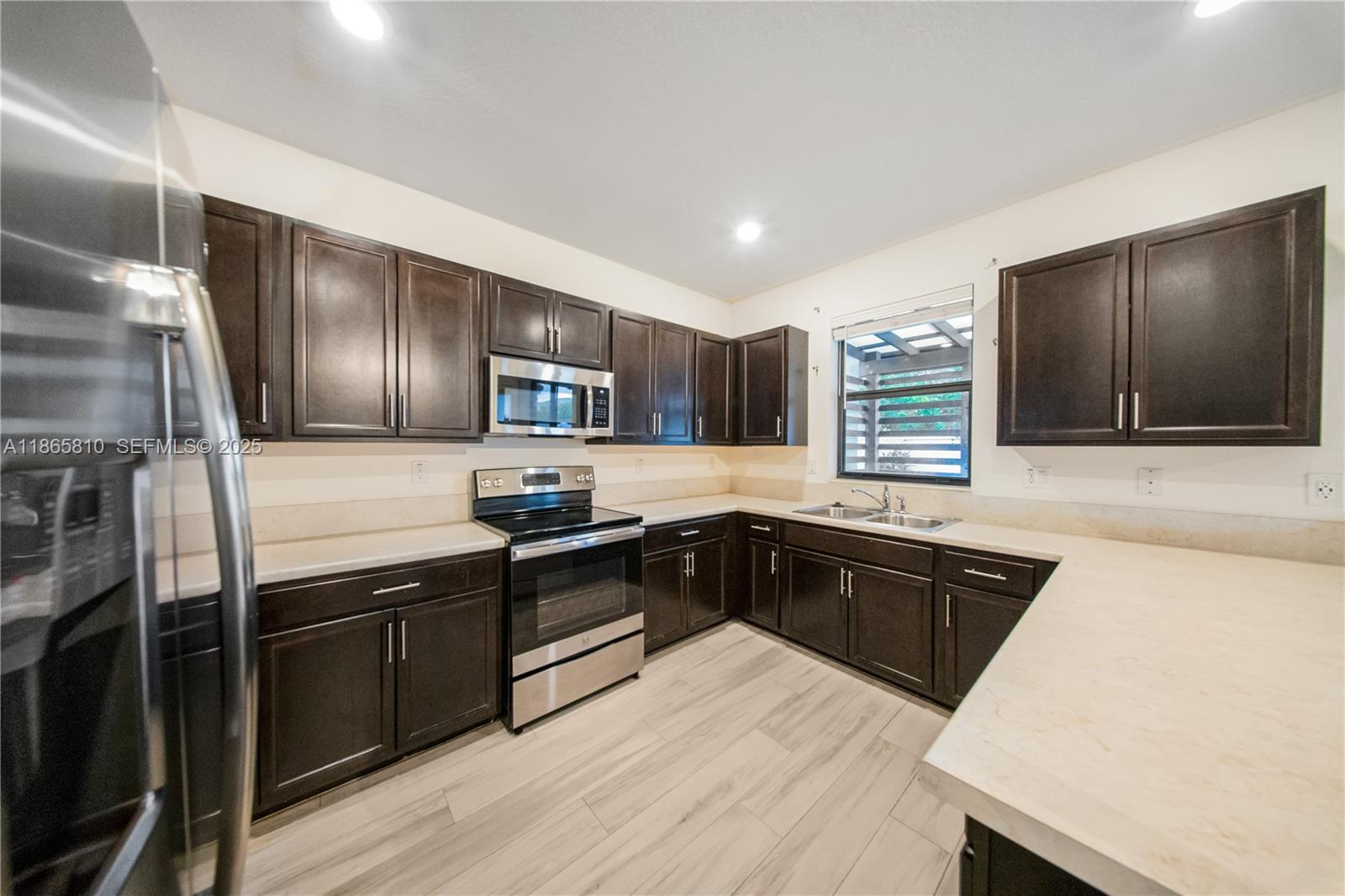 AQUABELLA SECTION TWO - Residential