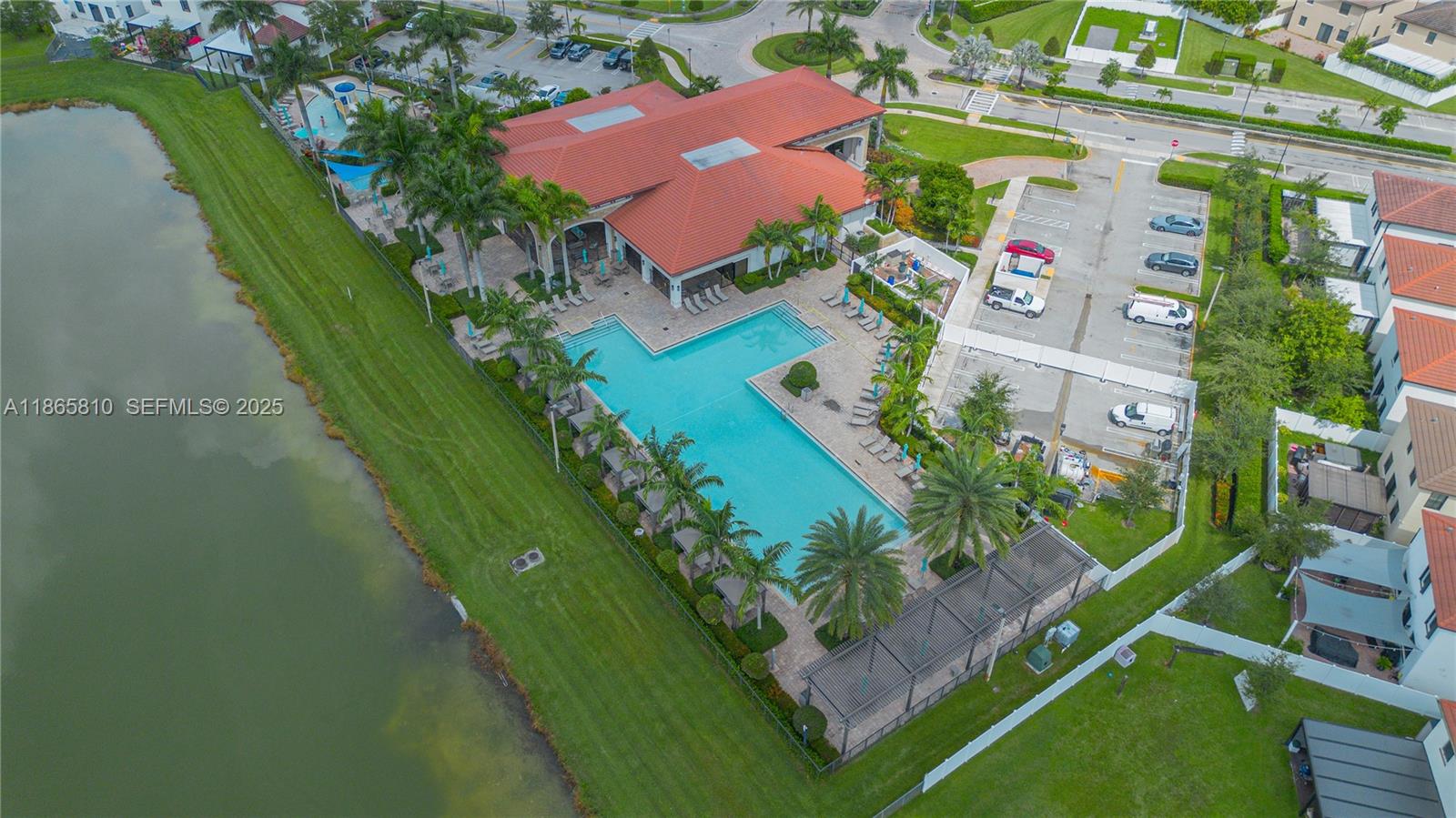 AQUABELLA SECTION TWO - Residential