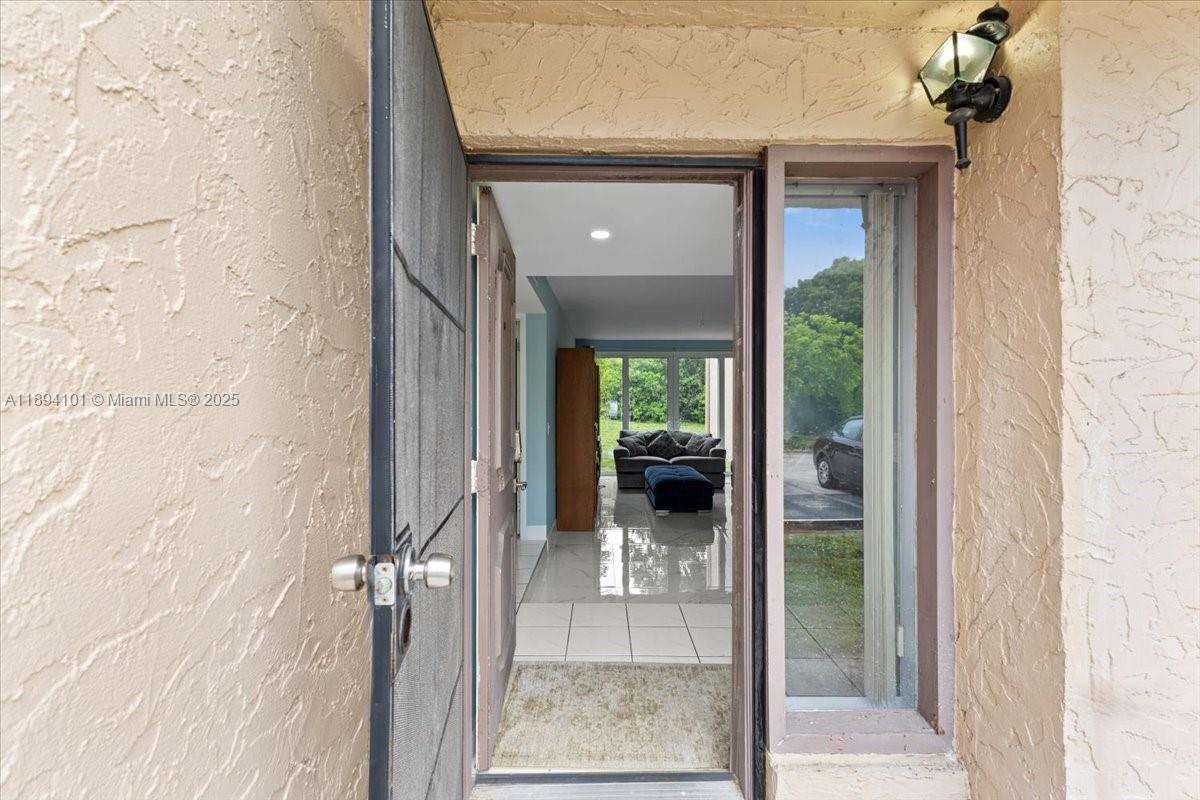 LIVE OAK CONDO SEVEN - Residential