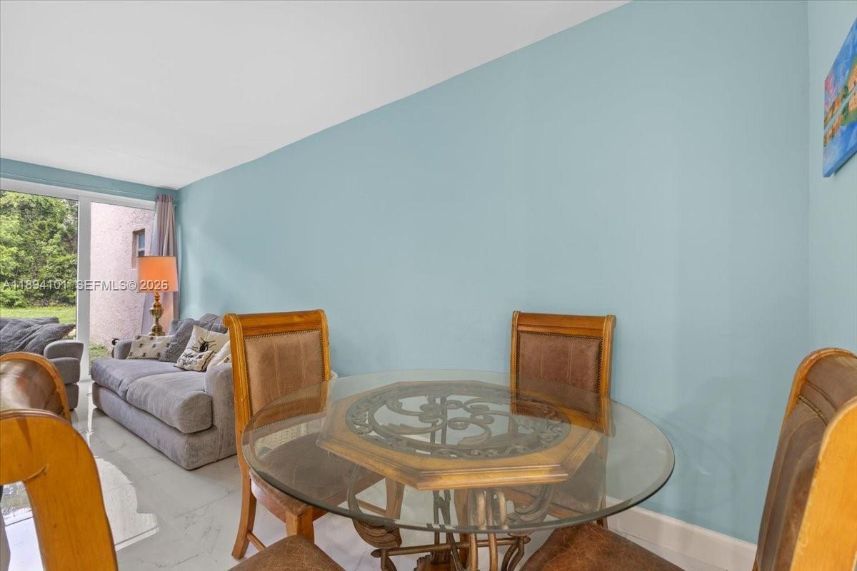 LIVE OAK CONDO SEVEN - Residential