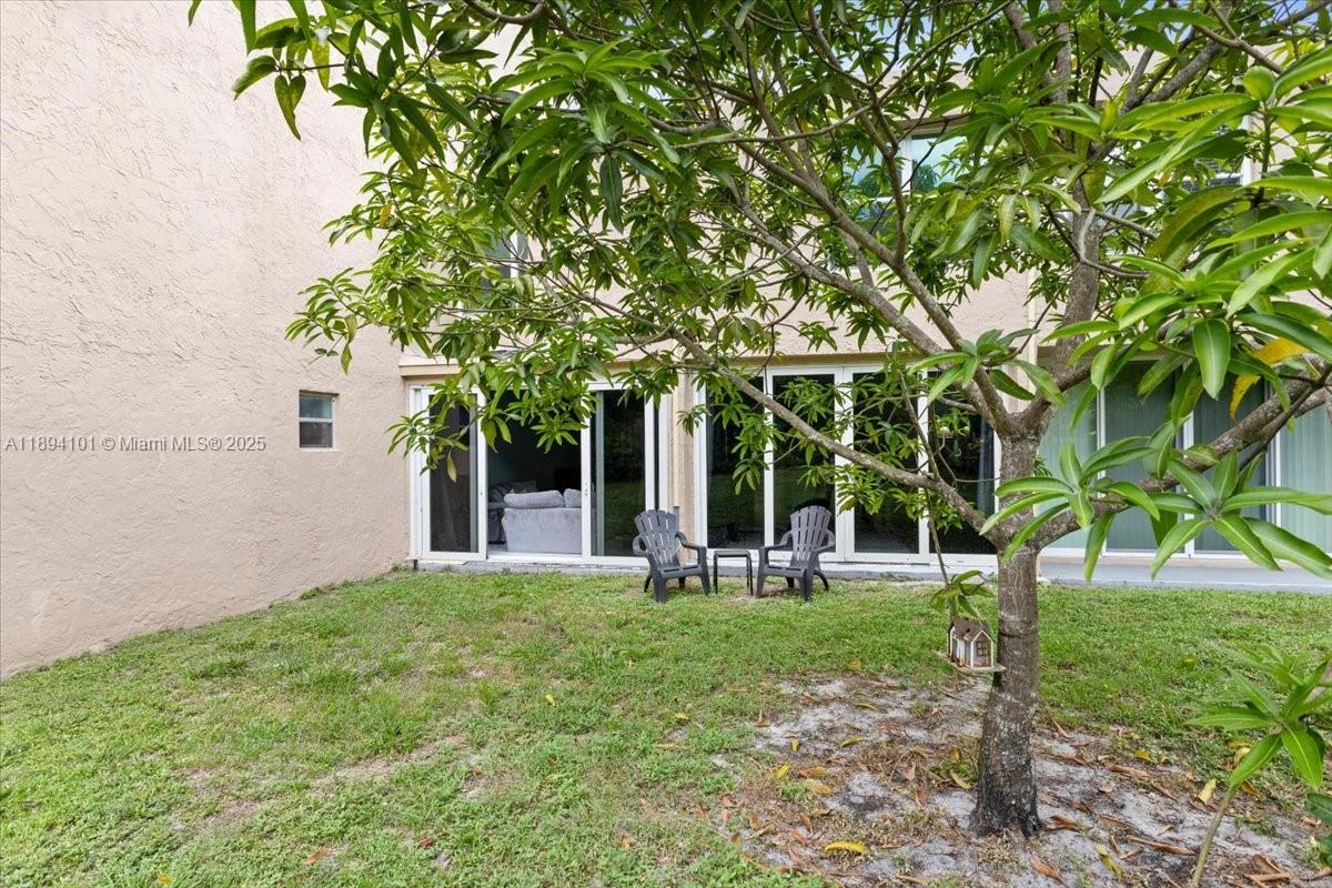 LIVE OAK CONDO SEVEN - Residential