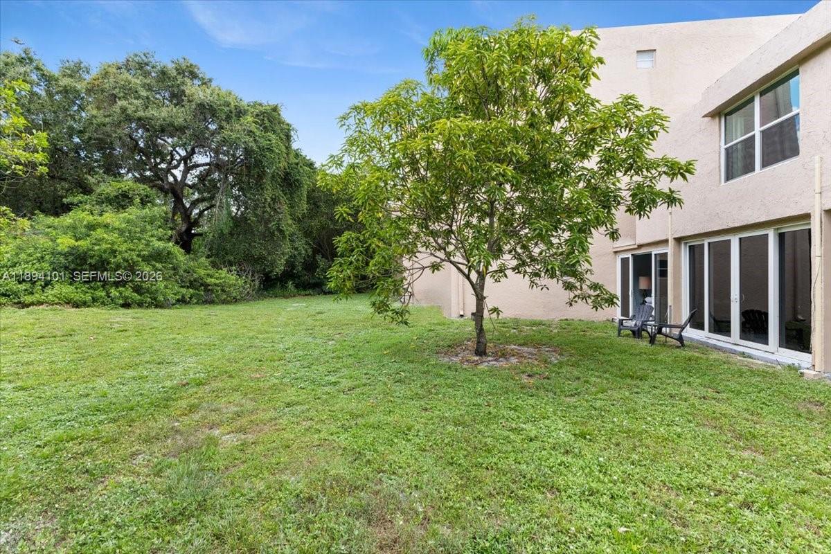 LIVE OAK CONDO SEVEN - Residential
