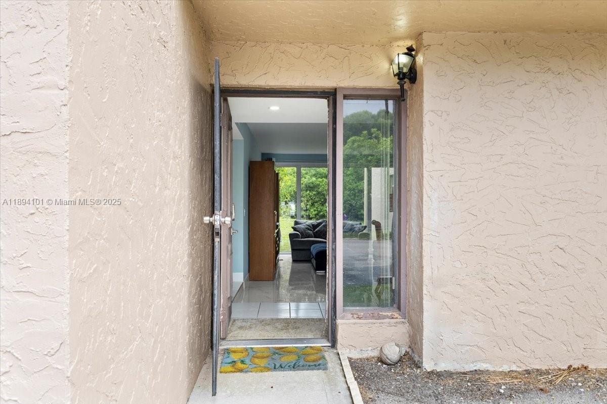 LIVE OAK CONDO SEVEN - Residential