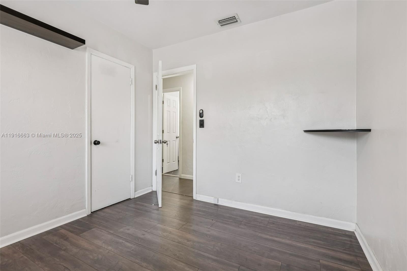 GRATIGNY SHORES - Residential