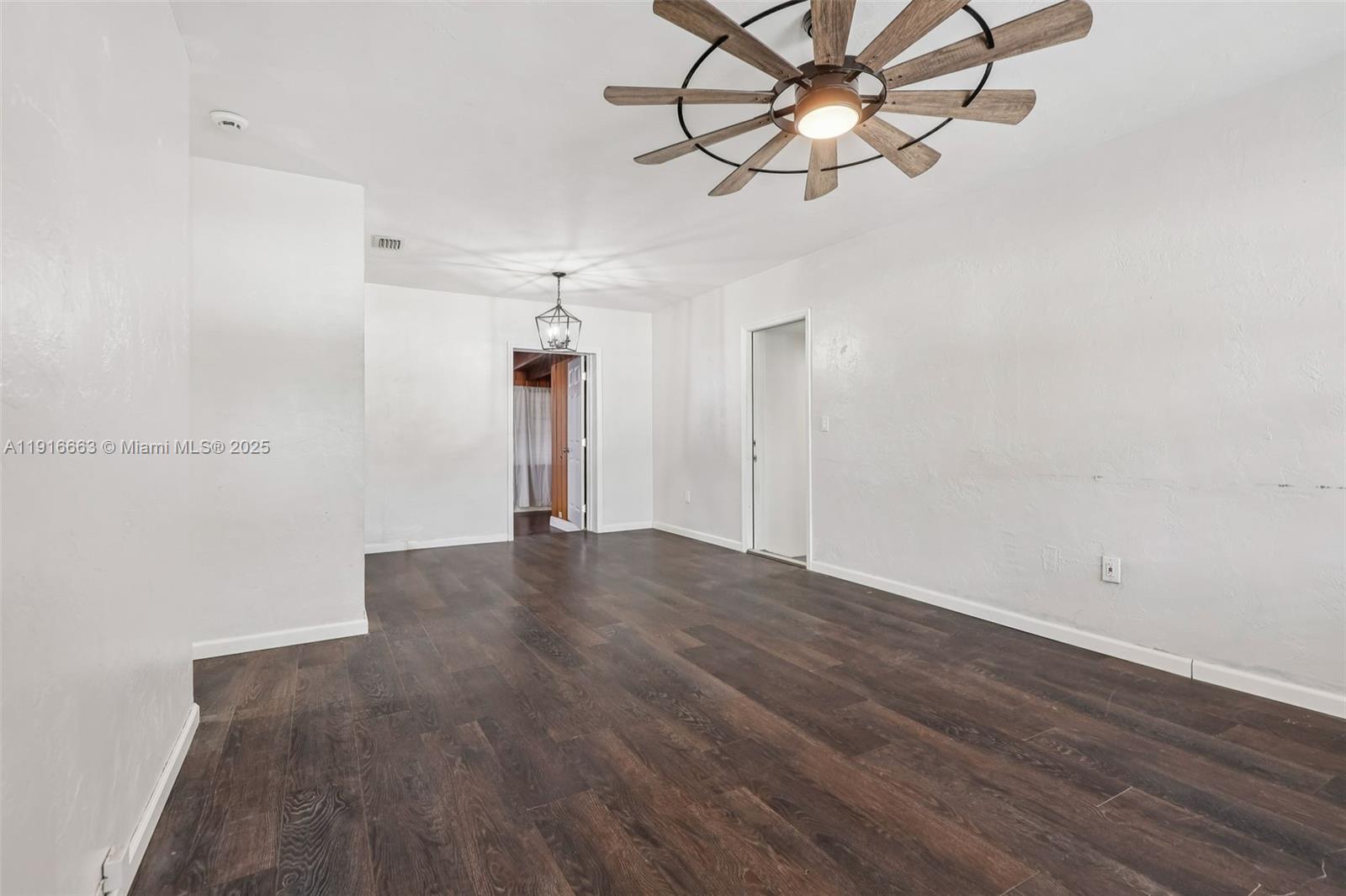 GRATIGNY SHORES - Residential