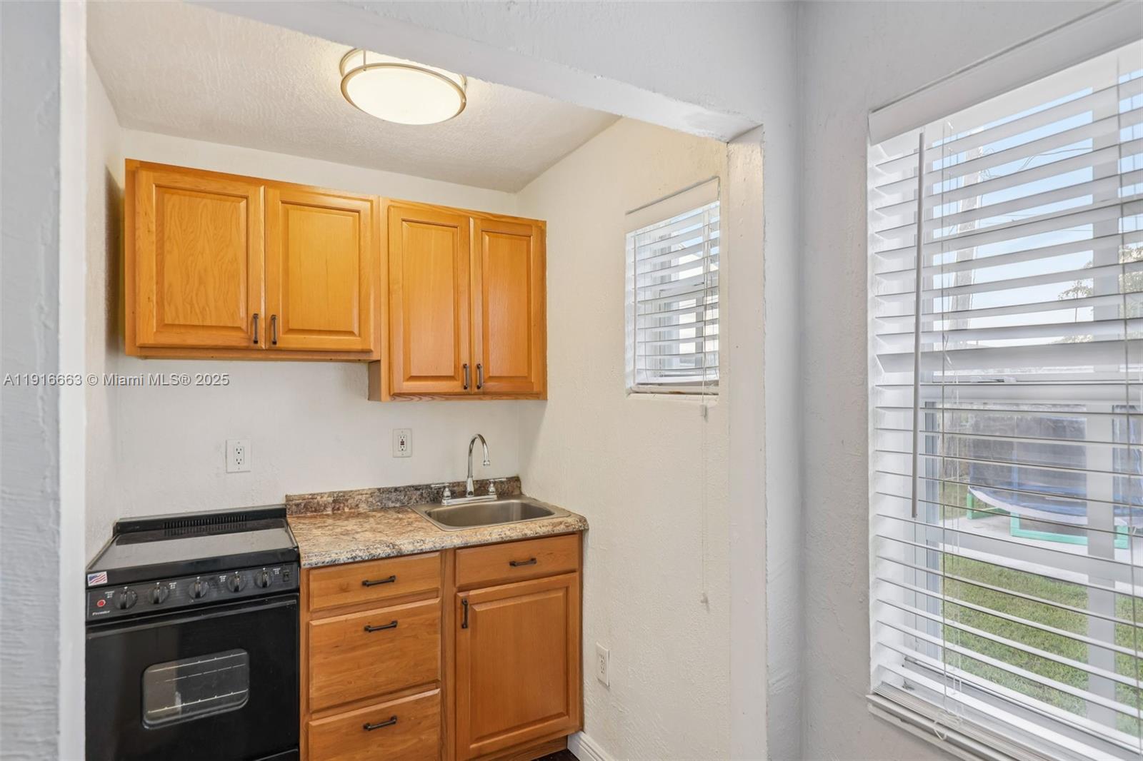 GRATIGNY SHORES - Residential