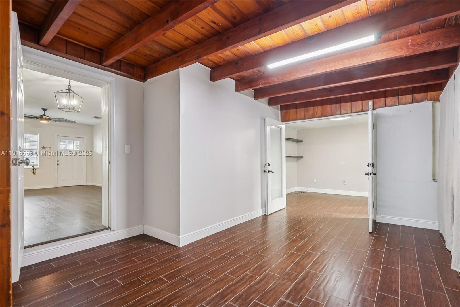 GRATIGNY SHORES - Residential