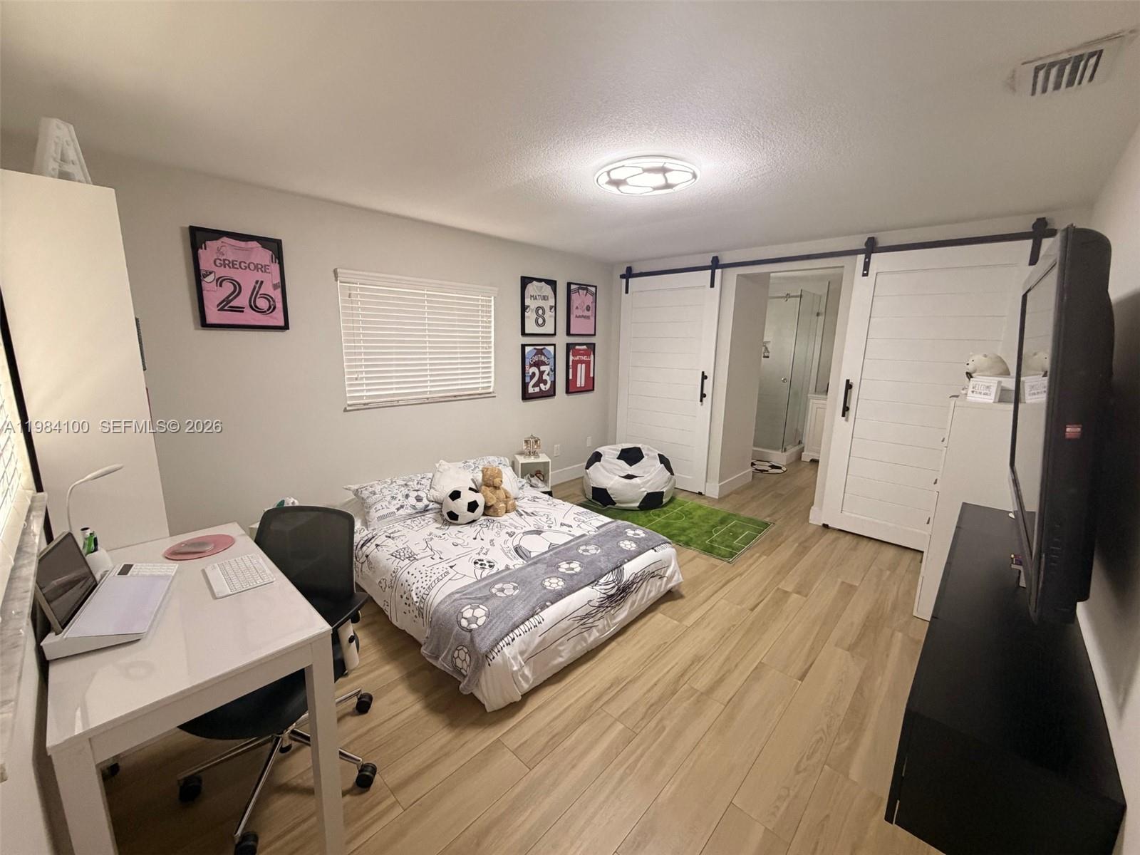 LAKE CONWAY ESTATES - Residential