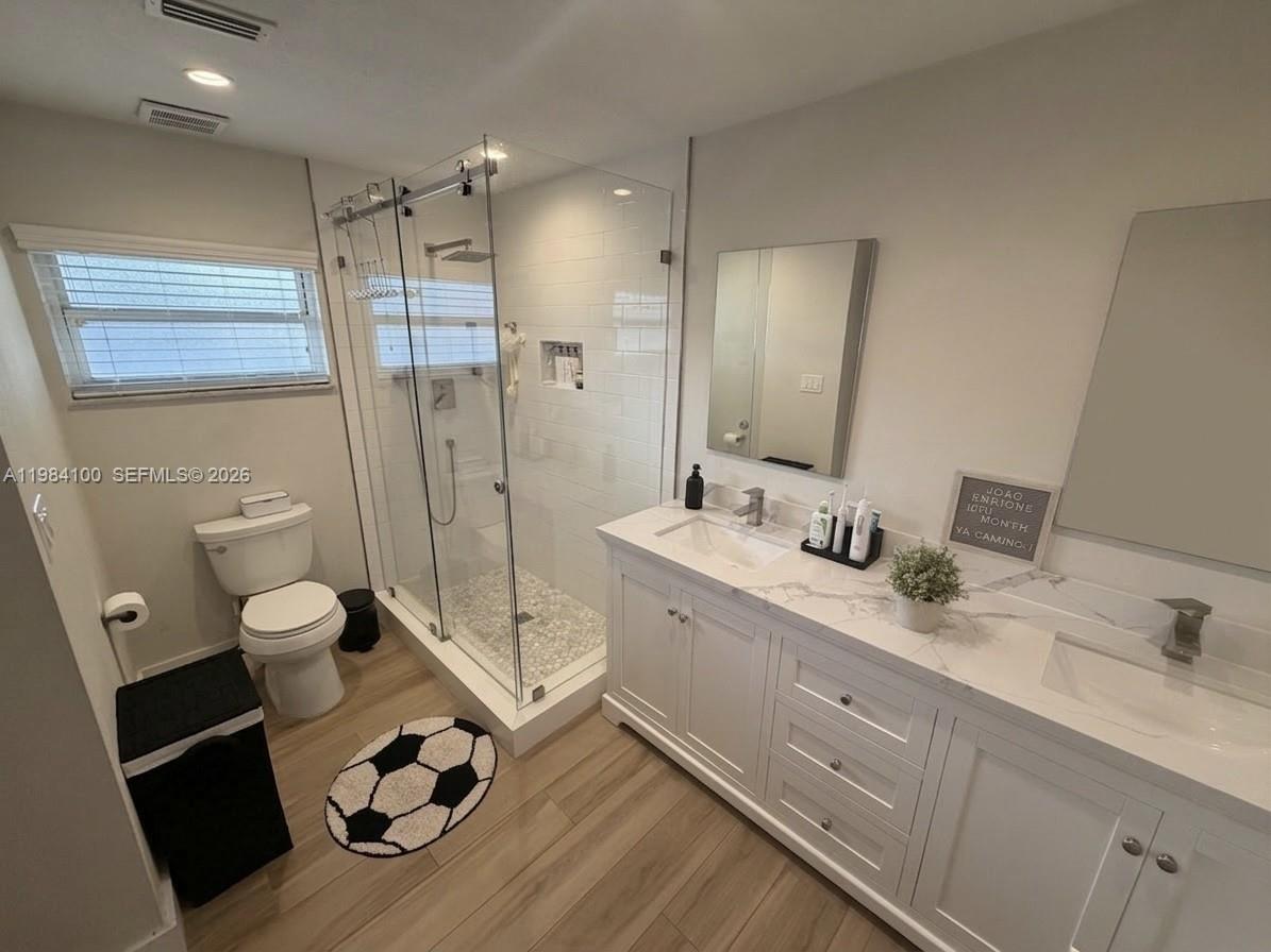 LAKE CONWAY ESTATES - Residential