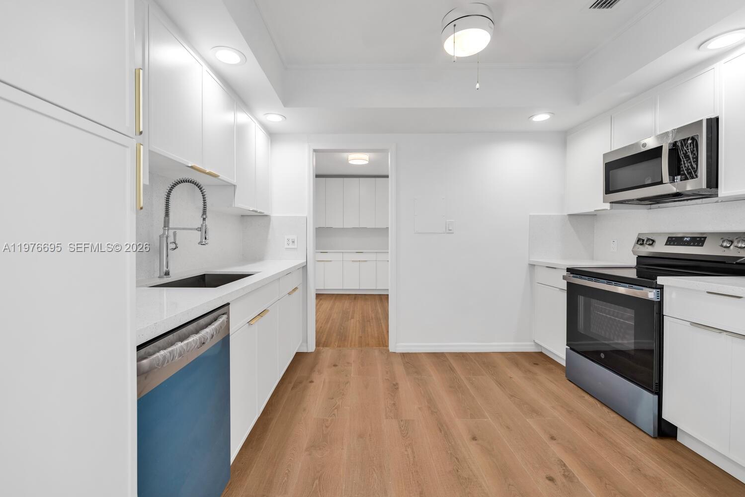 BISCAYNE Park - Residential