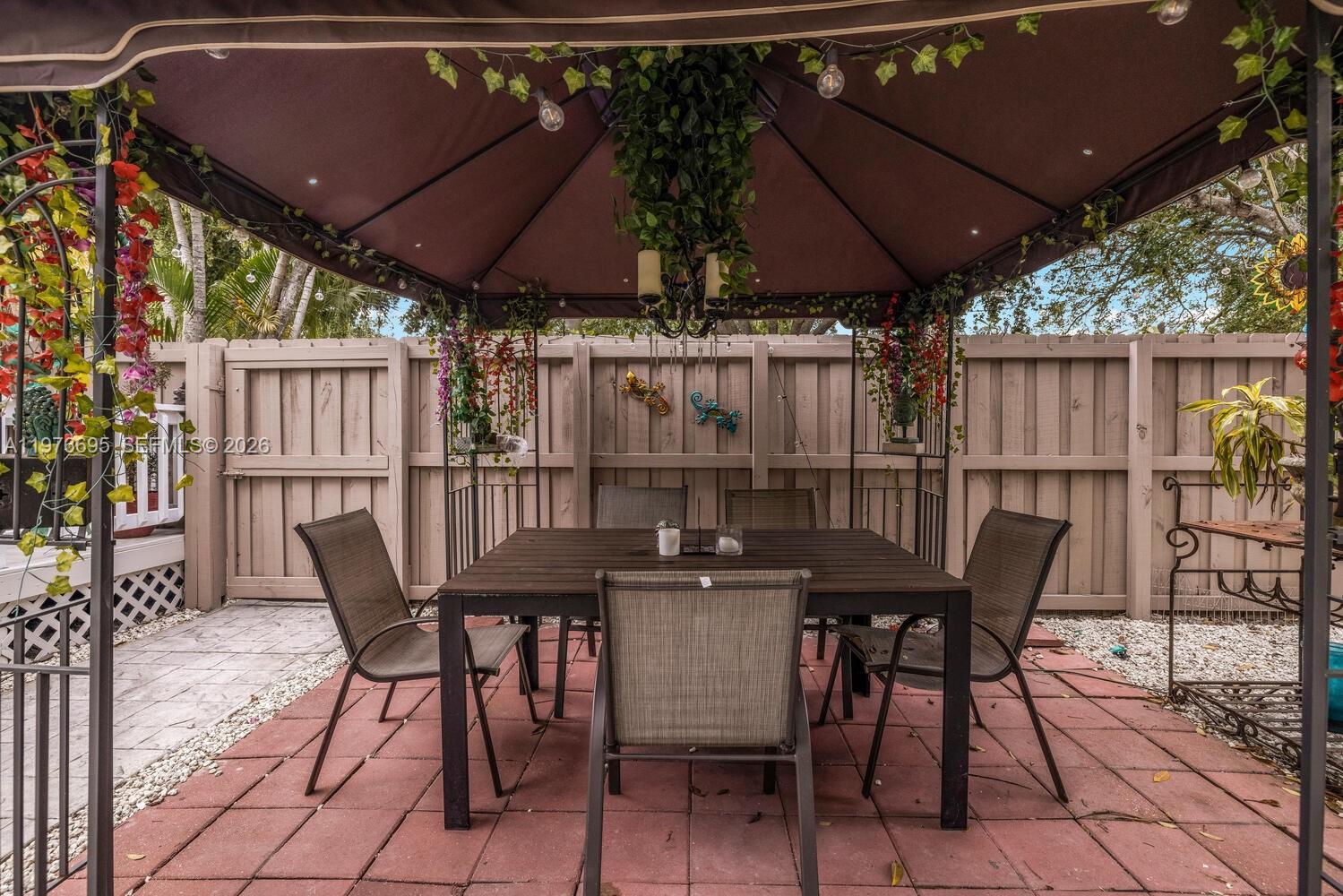 BISCAYNE Park - Residential