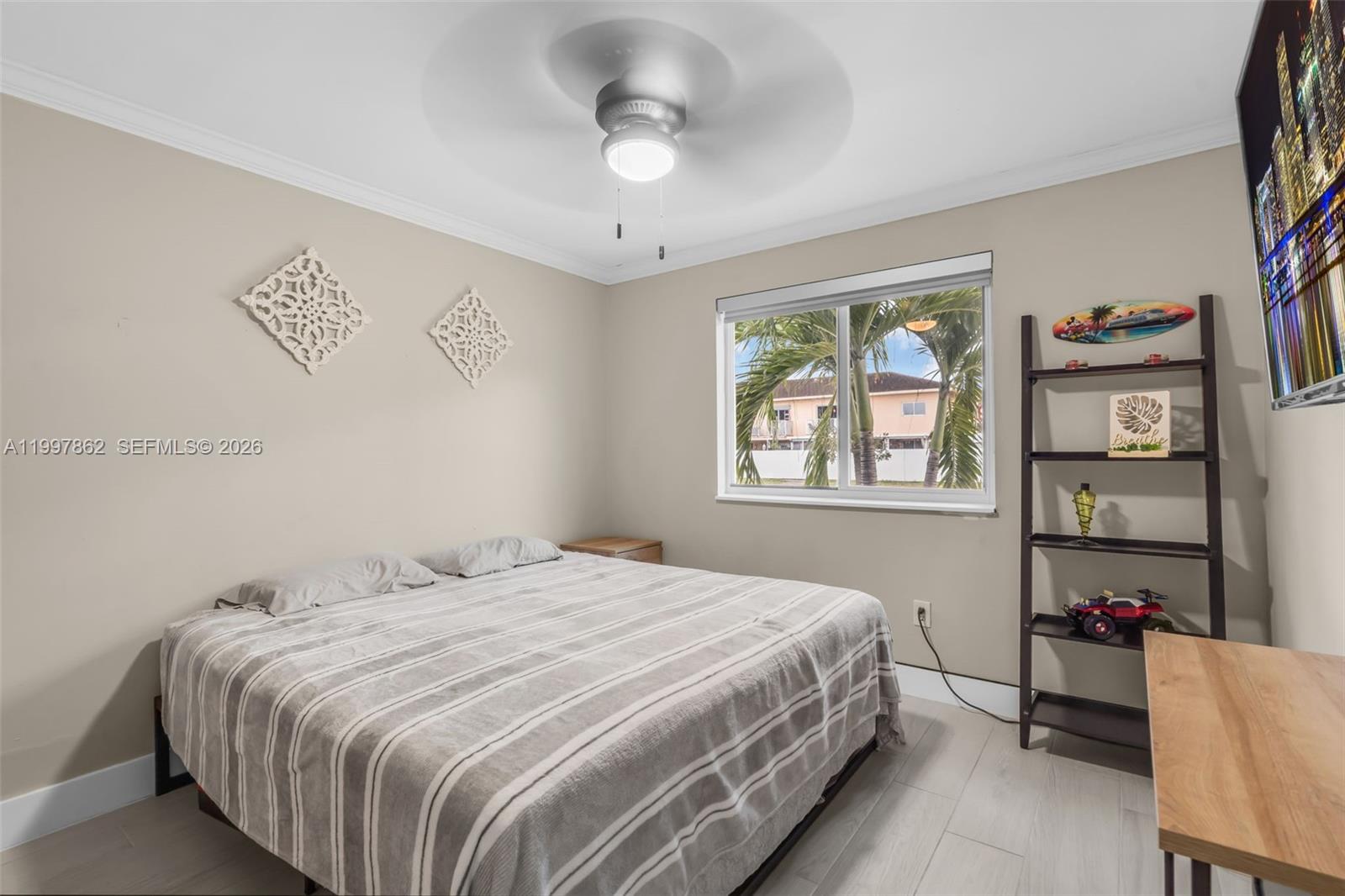 LOS PALACIOS II CONDO - Residential