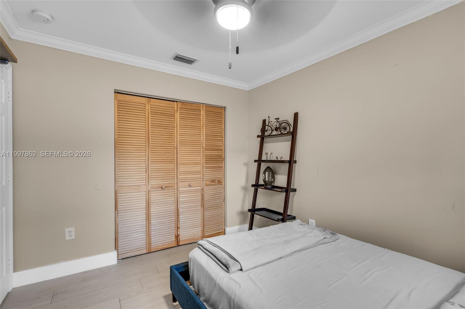 LOS PALACIOS II CONDO - Residential