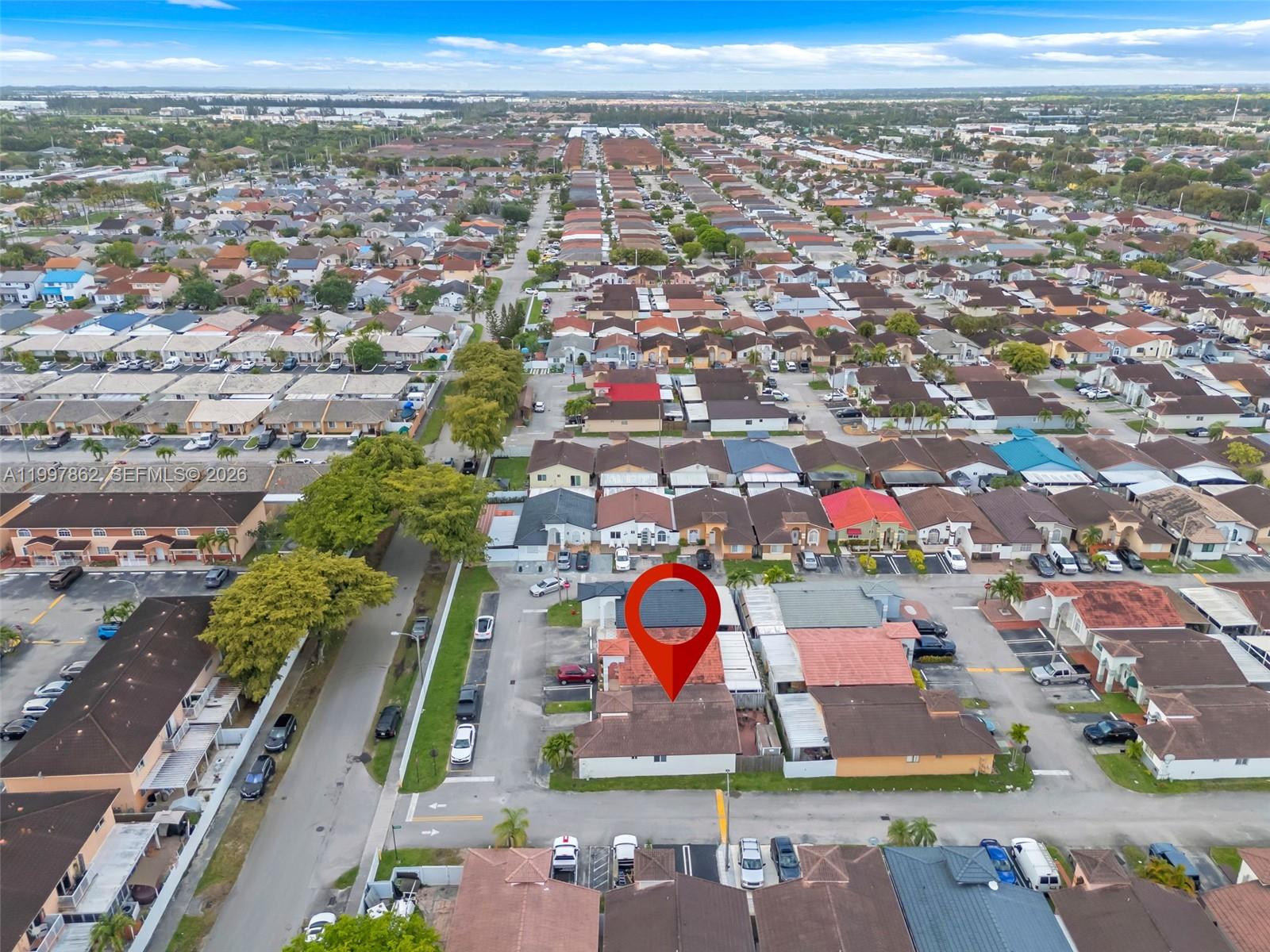 LOS PALACIOS II CONDO - Residential